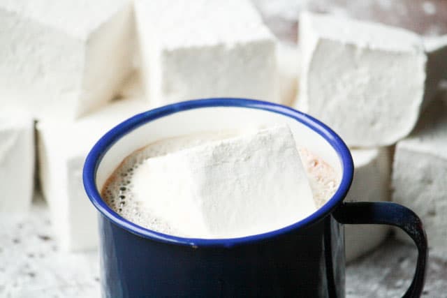 How to Make Homemade Marshmallows