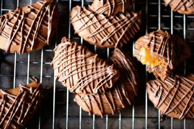 Chocolate dulce de leche empanadas (cookies)