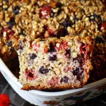 Raspberry-blueberry healthy baked oatmeal