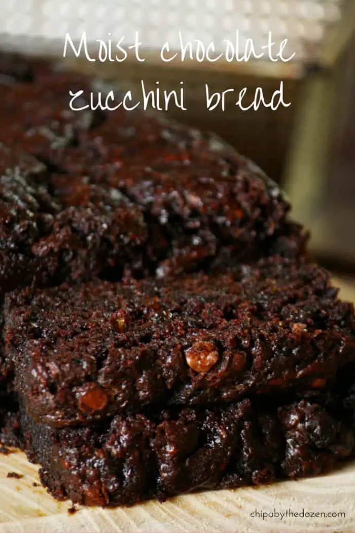 This moist chocolate zucchini bread is a must for any chocolate lover. Deep chocolate flavor, a few chocolate chips here and there. It´s a winner!