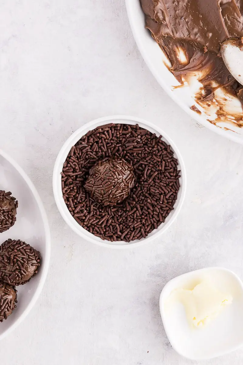 small bowl with chocolate sprinkles and a truffle in the middle